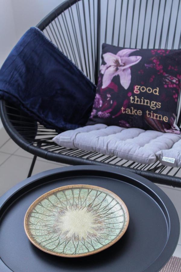 Bright, Modern & Cozy Apartment ทูซลา ภายนอก รูปภาพ